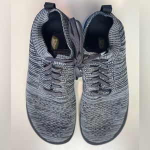 Altra Men's Athletic Shoes - Black and Gray